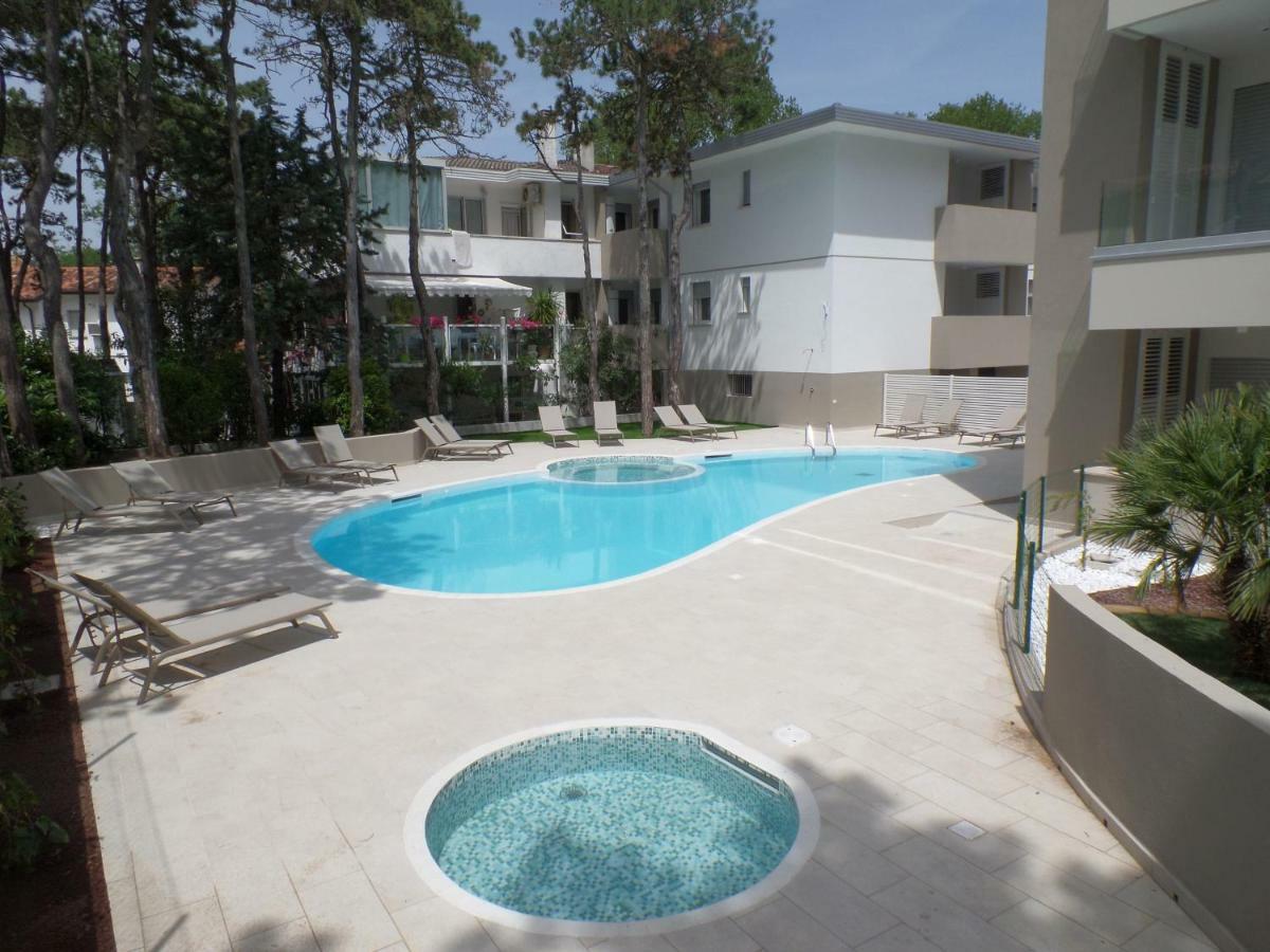 Residence Melograno Bibione Luaran gambar