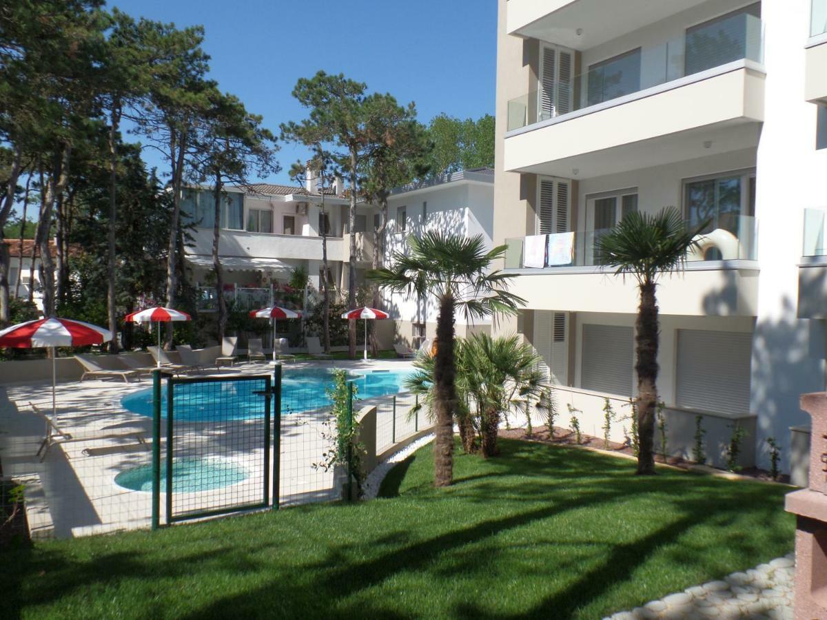 Residence Melograno Bibione Luaran gambar